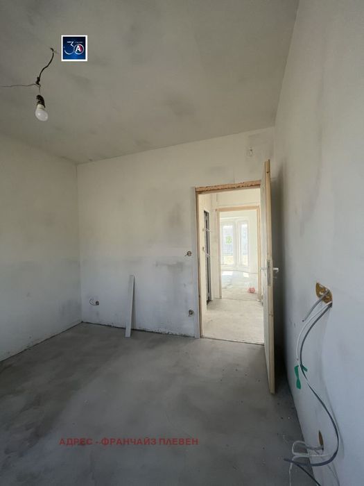 Продава се Къща в с. Пелишат, Област Плевен - 70 кв.м за 650 €/кв.м - Снимка #7