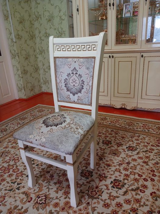 Стол  и стулья !