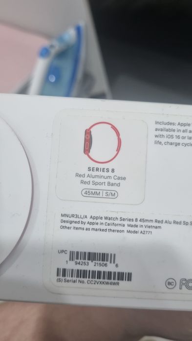 Apple Watch 8 Red 45 mm GPS