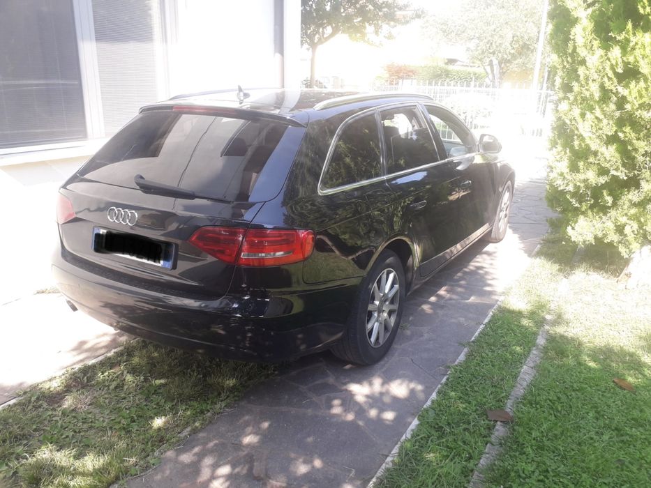 Audi A4 B8 Avant 2.0 TDI 170cp Quattro Manual – Navi – Senzori Parcare