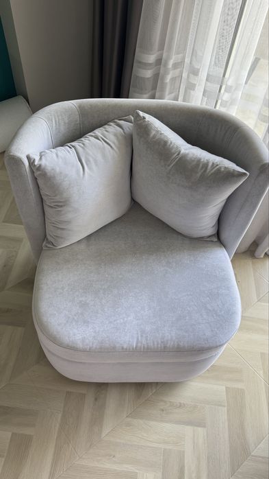 Новый угловой комплект диван срочно продается