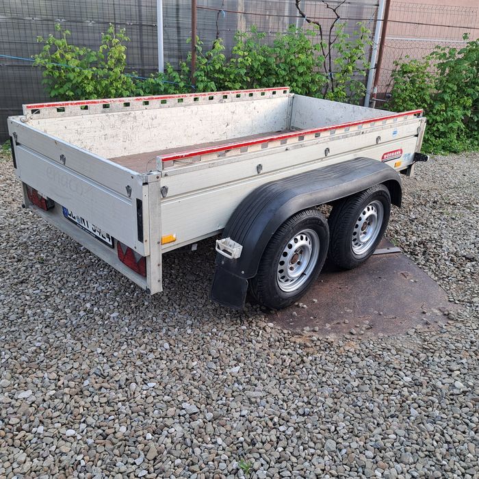 Remorca Aluminiu MEYER  de 2000 kg masa popie de 295 kg  An 10/2016 impecabila