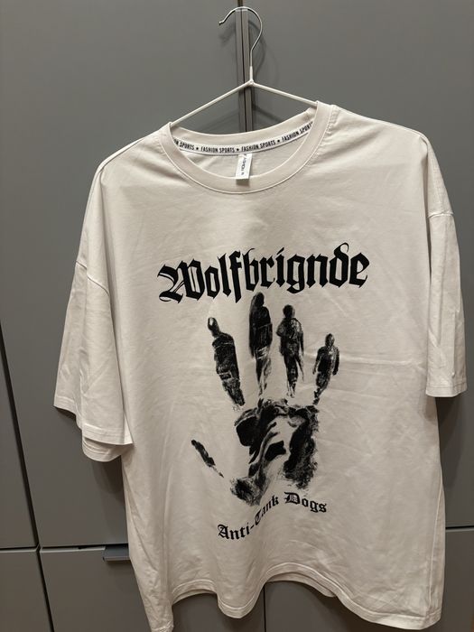 Футболки брендовые и нет