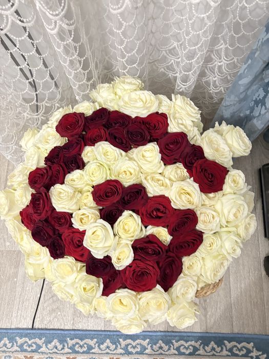 Түнде алынған гүл.Әдемі,үлкен