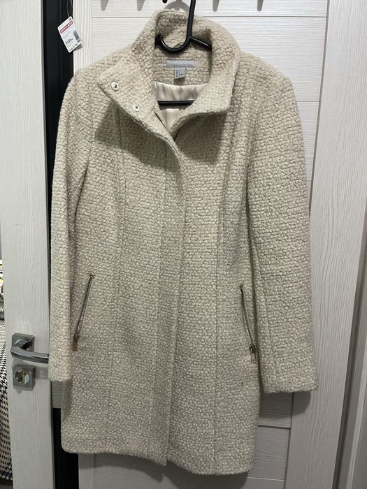 Пальто, белое стойко воротник