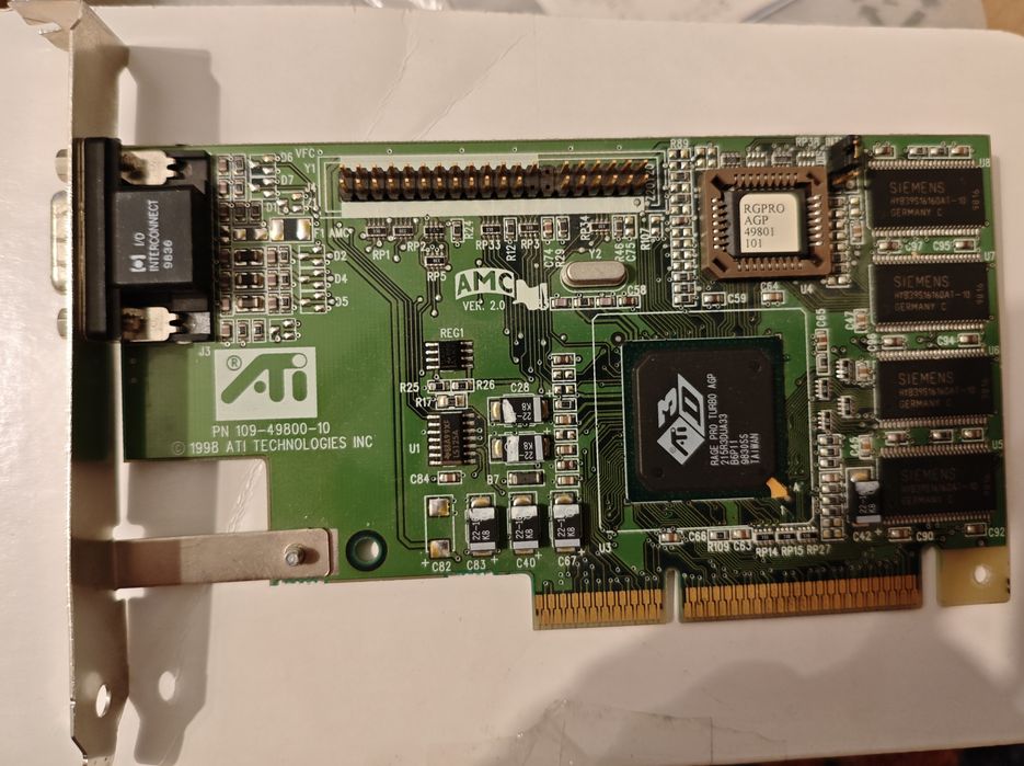 Placa video retro ATI Rage 128 Pro Turbo AGP 8MB