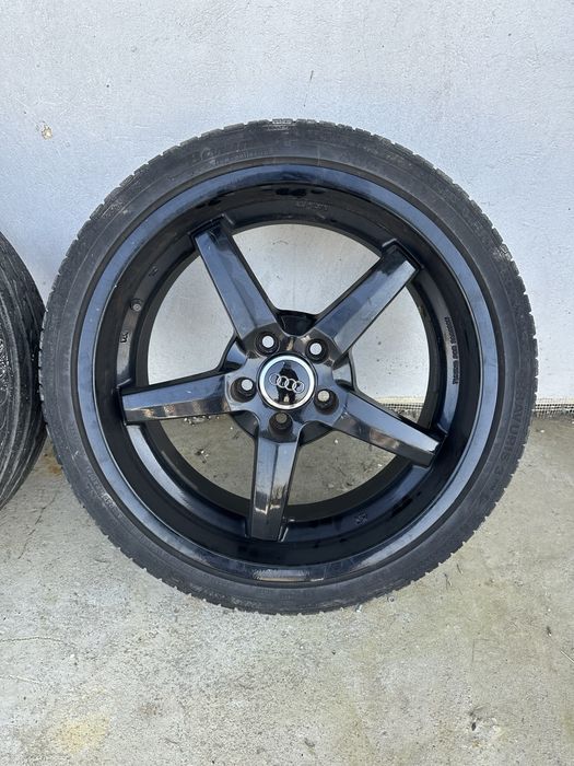 Set jante R19 negre lucioase + anvelope 235/35/R19