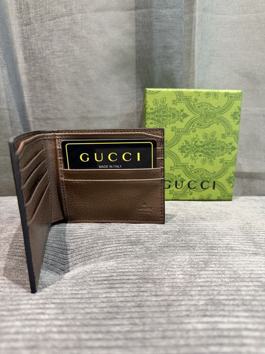 Gucci портмоне кафяво