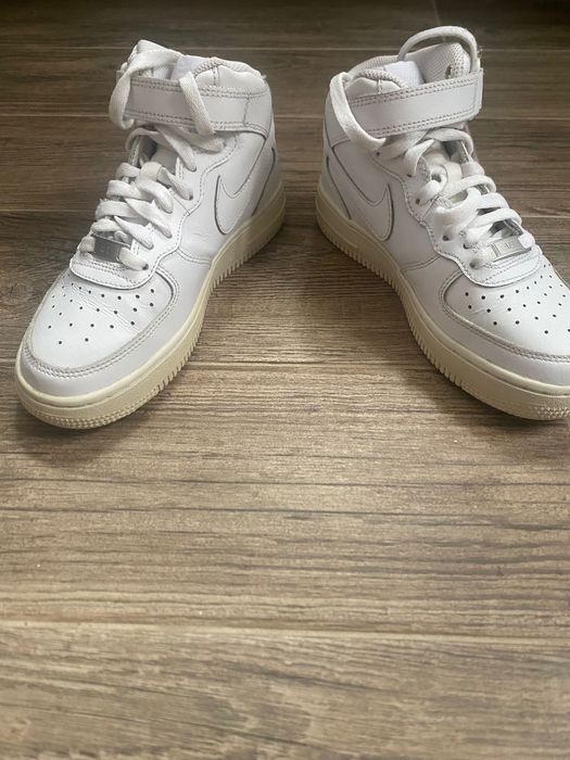 Ghete sport Nike AFT