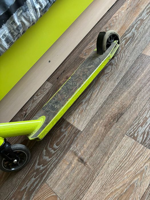 Трюковой самокат