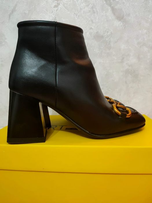 Продам туфли сапоги