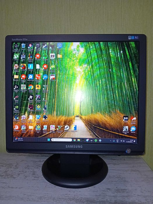 Монитор  Samsung SyncMaster 931BF 19"