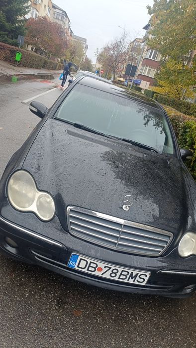 Vind masină Mercedes