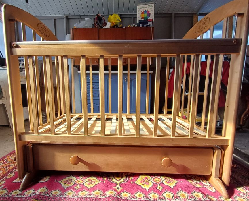 Деревянный манеж