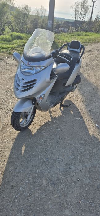 Vând kymco 125cc