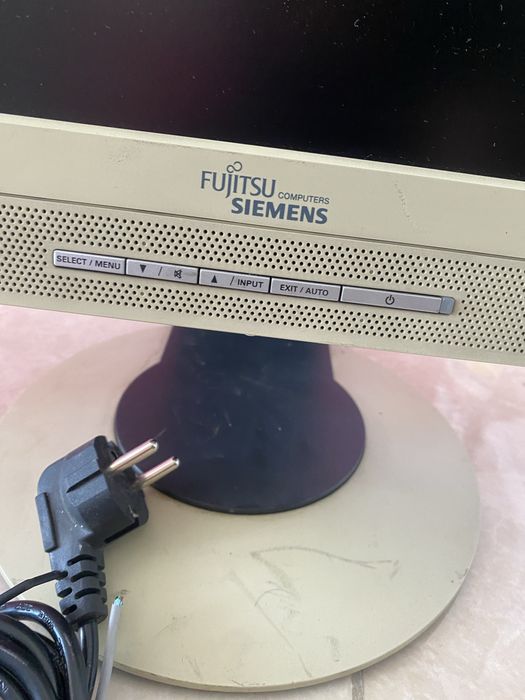 продам Мониторы Siemens