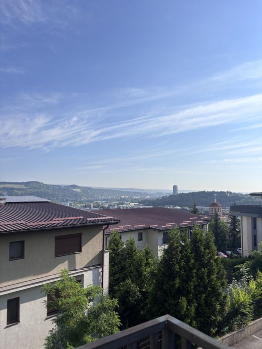 Apartament de închiriat
