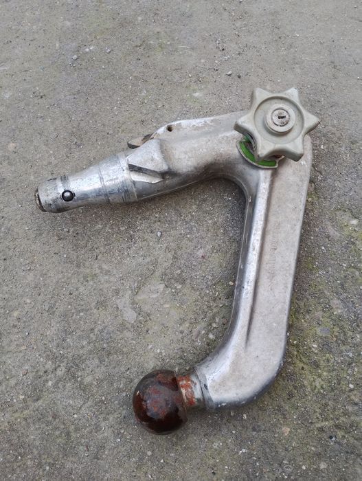 Cârlig remorcare detașabil