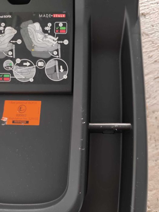 Изофикс база / Isofix i-size Peg Perego