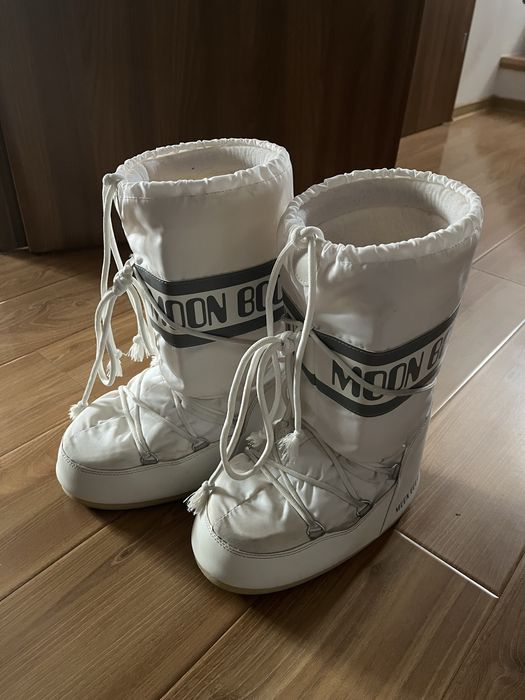 ghete moonboots