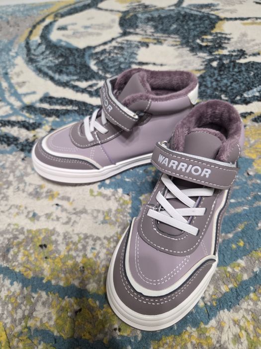 Демисезонные ботинки 28 размера