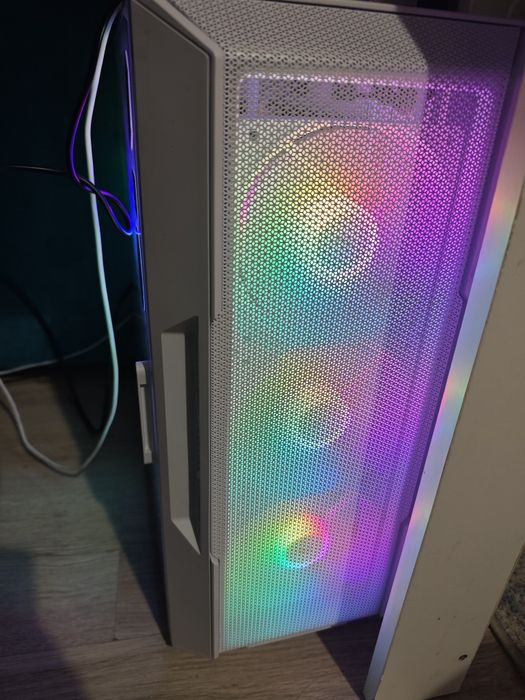 Продам игровой пк р7 5700х
