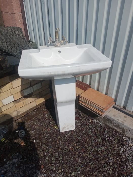 Продам умывальник