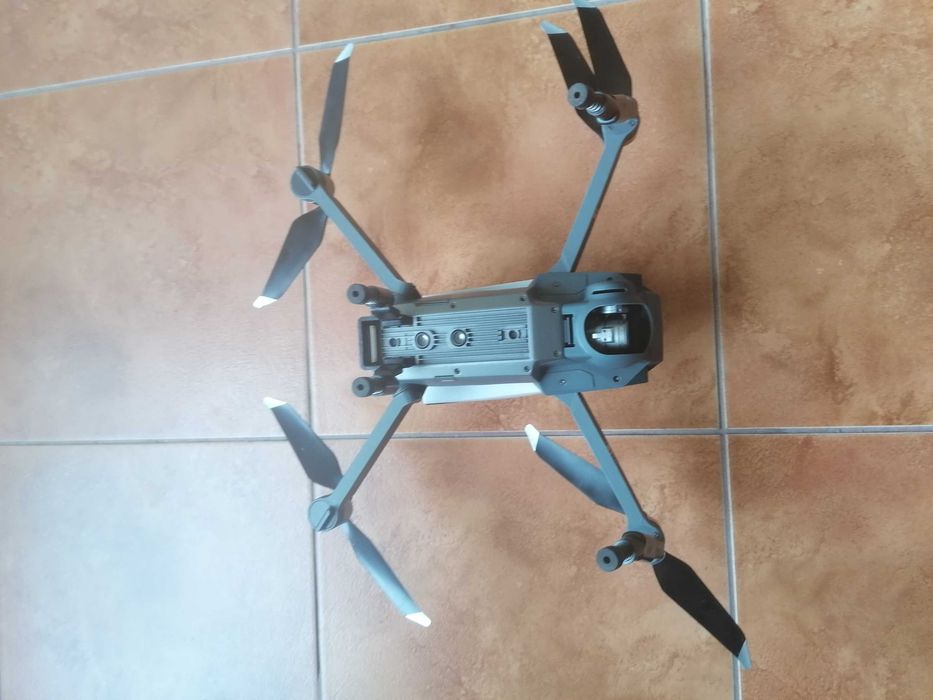 DJI Mavic Pro с 3 батерии, аксесоари и оригинална чанта