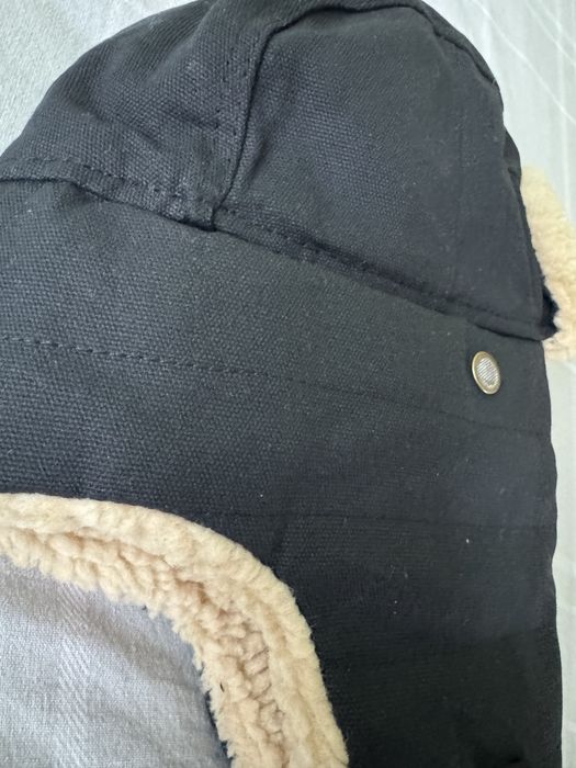 Зимна шапка, много топлеща