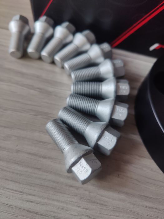 Distantieri prindere dubla 30mm/3cm Audi/Mercedes distantiere+prezoane