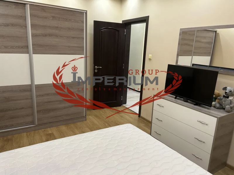Дава се под наем Тристаен апартамент в Варна, Автогара - 115 кв.м за 714 € - Снимка #6