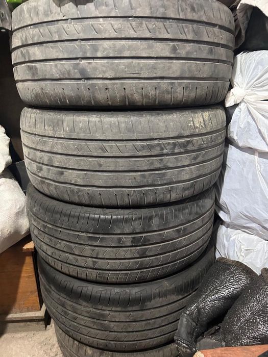 Продам шины хорошие