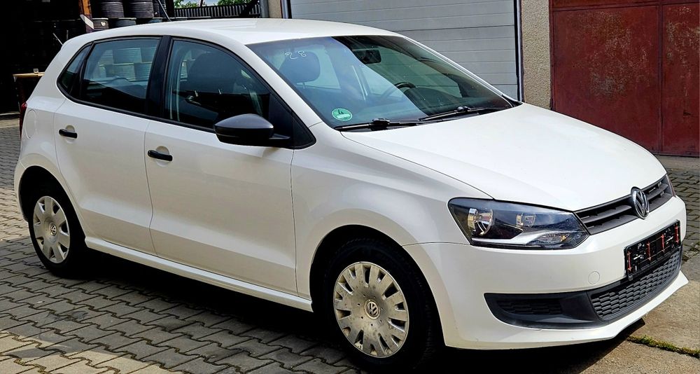 VOLKSWAGEN Polo 2012 — imagine 3