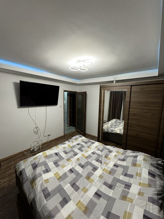 Vand apartament 2 camere