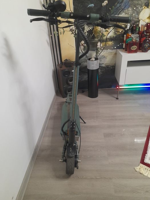 Vand sau schimb trotineta vesett 8 70 km