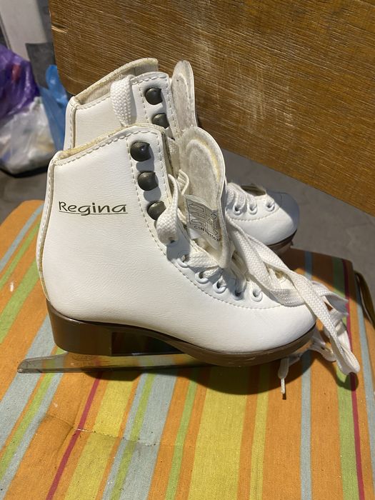 Фигурные коньки детские Botas