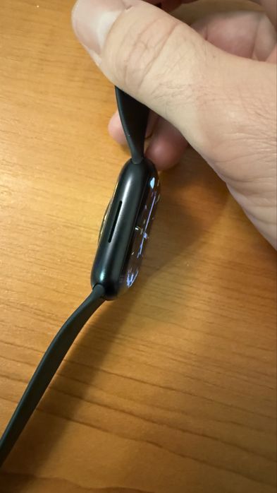 Apple Watch 8 45mm, GPS Accesorii: cablu incarcare;