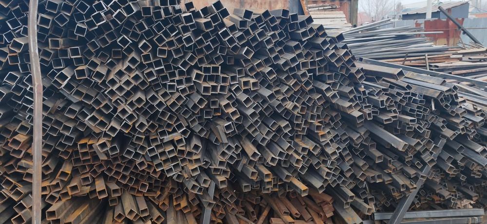 Труба 50*50 2 мм 600 тг штука