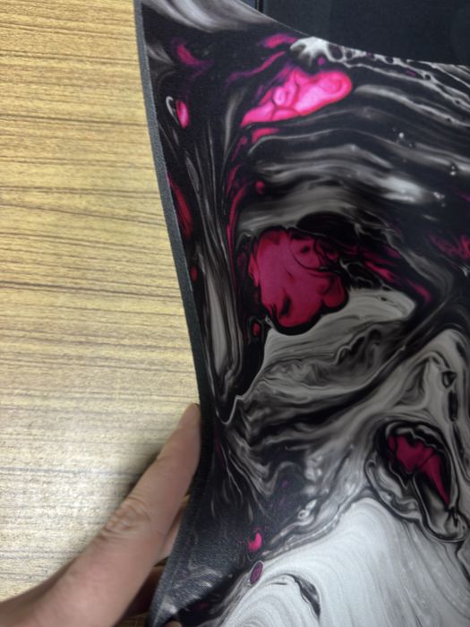 Продам игровой коврик Logitech и Artisan