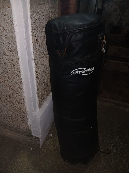 Боксова круша за продажба