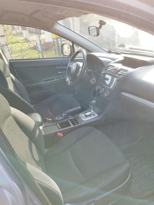 Subaru xv 2012 в хорошем состоянии