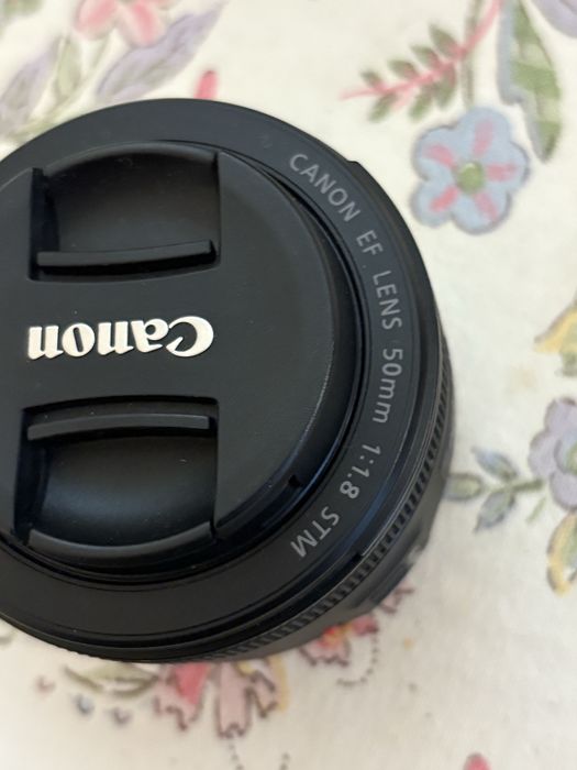 Canon 550D с два обектива