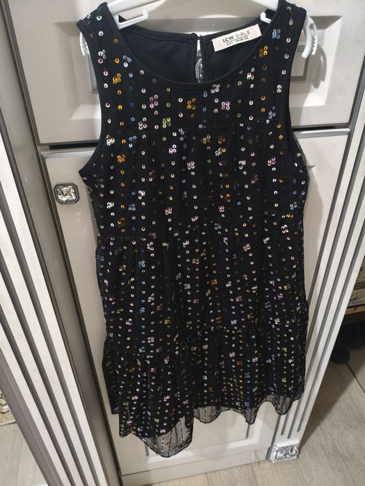 Платье на девочку