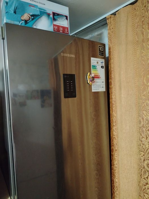 Холодильник самсунг