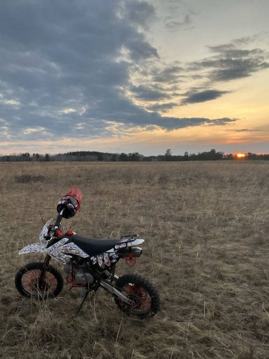 Питбайк Racer 125 с доками