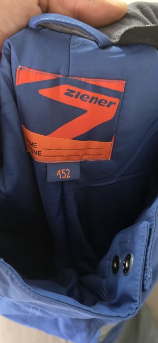 Pantaloni schi mărimea 152 Produs nou