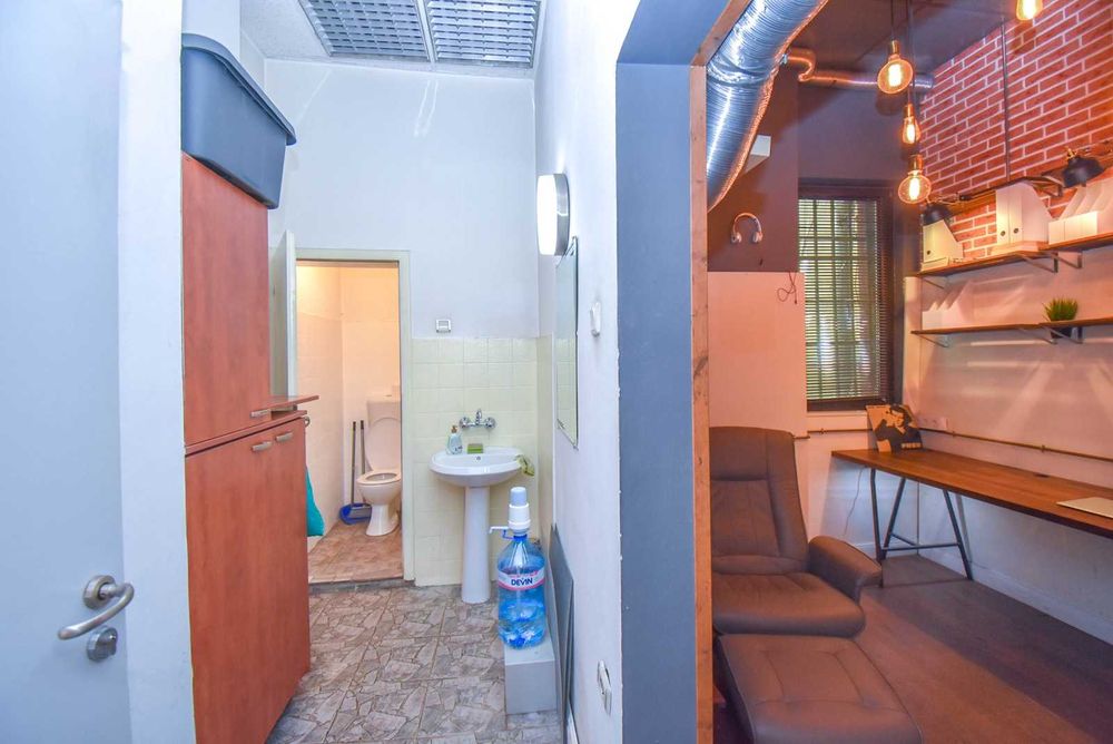 Дава се под наем Магазин в София, Център - 50 кв.м за 1390 € - Снимка #5