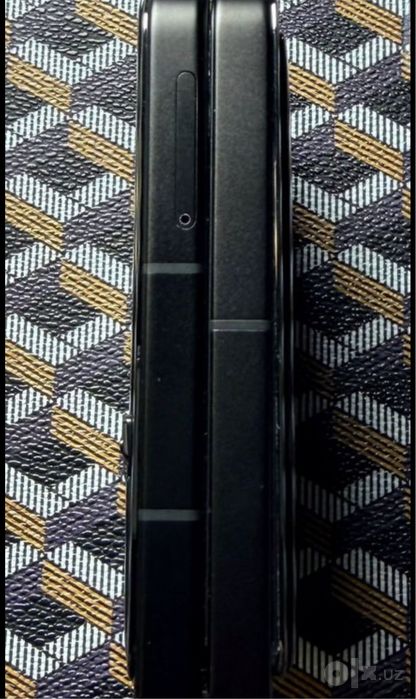 Vertu IRONFLIP, 12/512 ГБ, 2 SIM