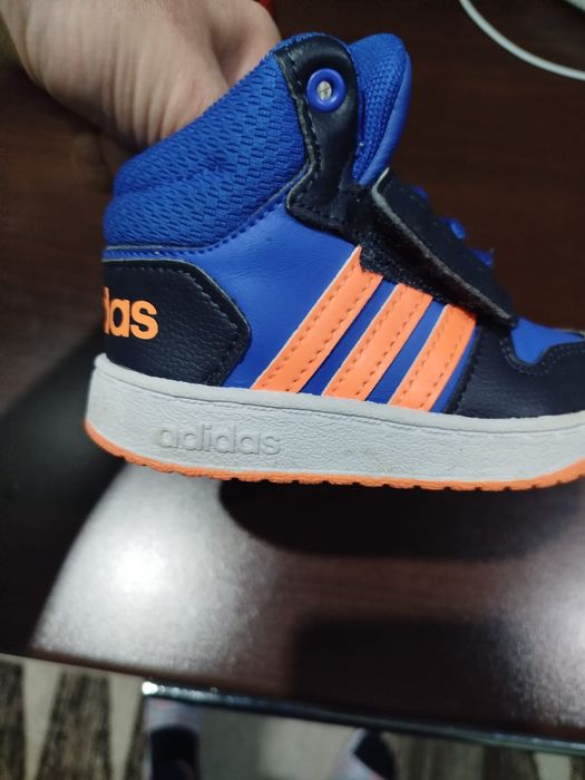 Adidași copiii Nr 21.