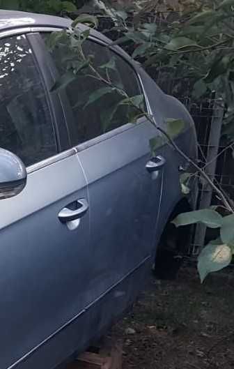 Usa stanga spate Capota haion portbagaj Roata rezerva 17 VW Passat B6